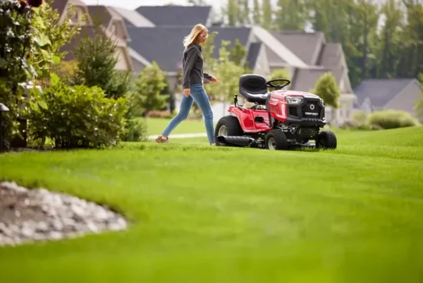 Tondeuse autoportée éjection arrière TROYBILT PONY 92T-R SELECT (LDD) – Image 2