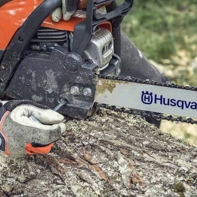 TRONÇONNEUSE HUSQVARNA 135