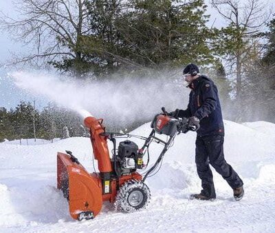 FRAISE À NEIGE HUSQVARNA ST 230