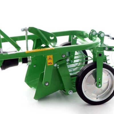 Arracheuse de pommes de terre pour tracteur Bomet URSA éjection arrière – tamis oscillant