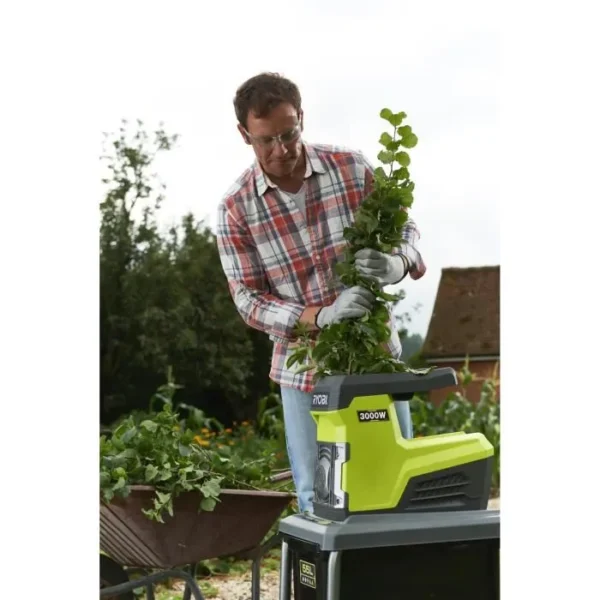 Broyeur de végétaux électrique RYOBI RSH3045U - 3000W, débit 200kg/h, bac 55L – Image 3