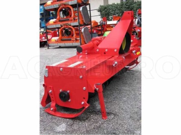 Fraise rotative à tracteur série medium avec déport mécanique Agrieuro UR 132 – Image 2