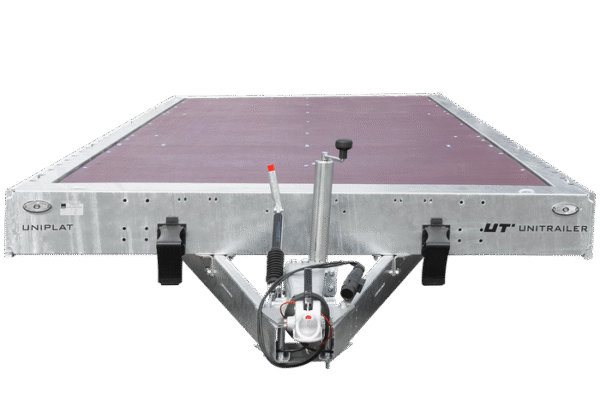 Dépanneuse UNITRAILER UNIPLAT 600/3 S à trois essieux 600×215 3500 KG