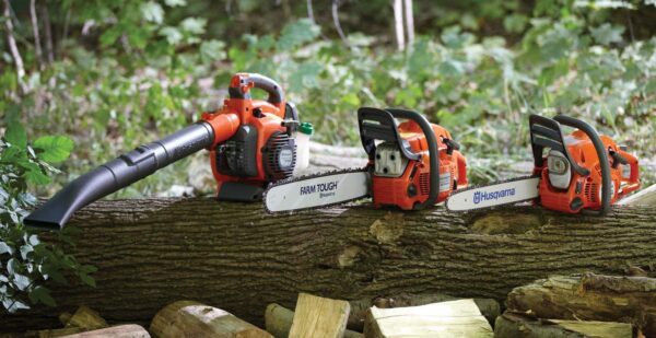 Souffleuse et aspirateur à feuilles à essence Husqvarna avec système de démarrage intelligent – Image 5